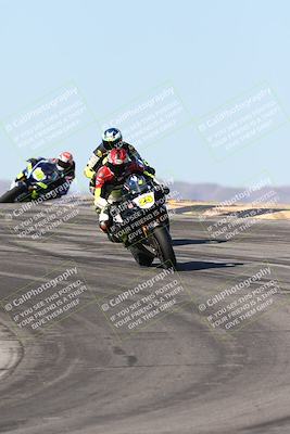 media/Dec-07-2025-CVMA (Sun) [[3e7d2de5dc]]/Race 6-The Shootout/